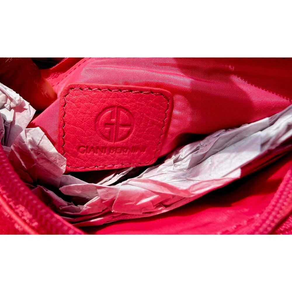 🎨 Giani Bernini NWT Pebble Leather Triple-Zip "Dasher" Crossbody Bag🎨 - Picture 2 of 7